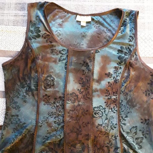 Dressbarn Princess Cut Floral Blouse - Size L - Picture 7 of 11